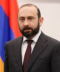 Արարատ Միրզոյան